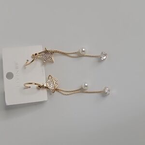 Live  earnings set listings.